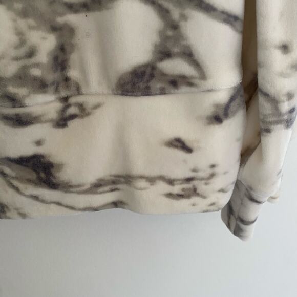 Soma Weekend Velvet Pajamas Set White Gray Marble Womens Size Small - Picture 8 of 13